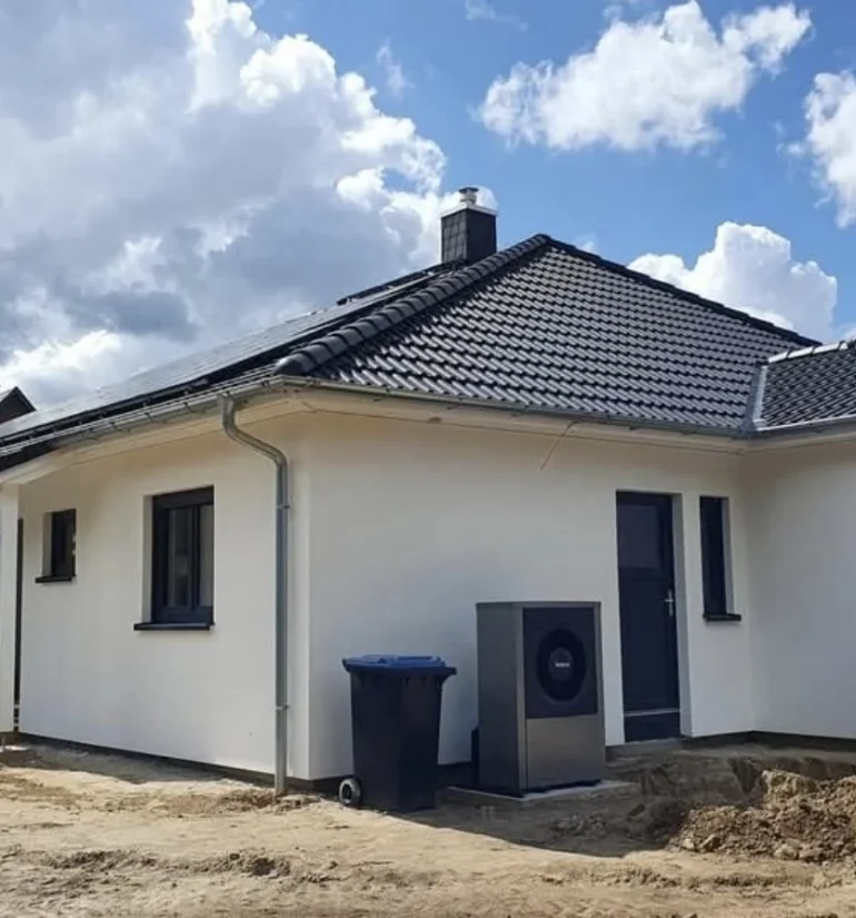 Enterijer kompletno opremljene kuće izgrađene po sistemu ključ u ruke